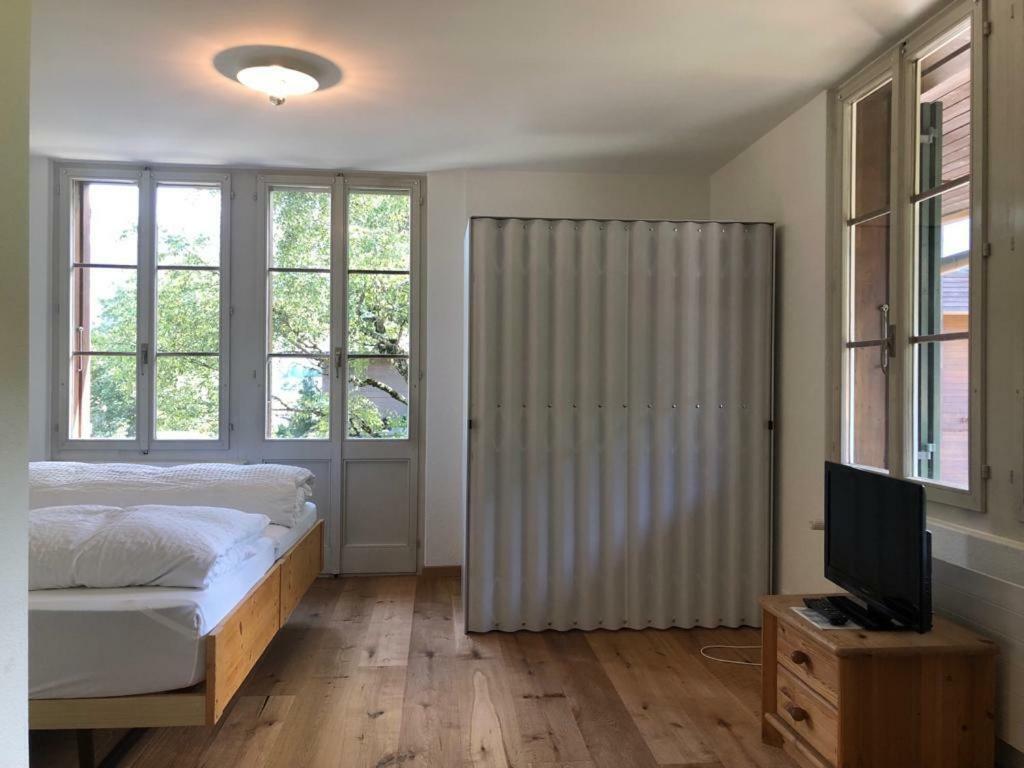 Hotel Krone Budget Lenk Exterior photo